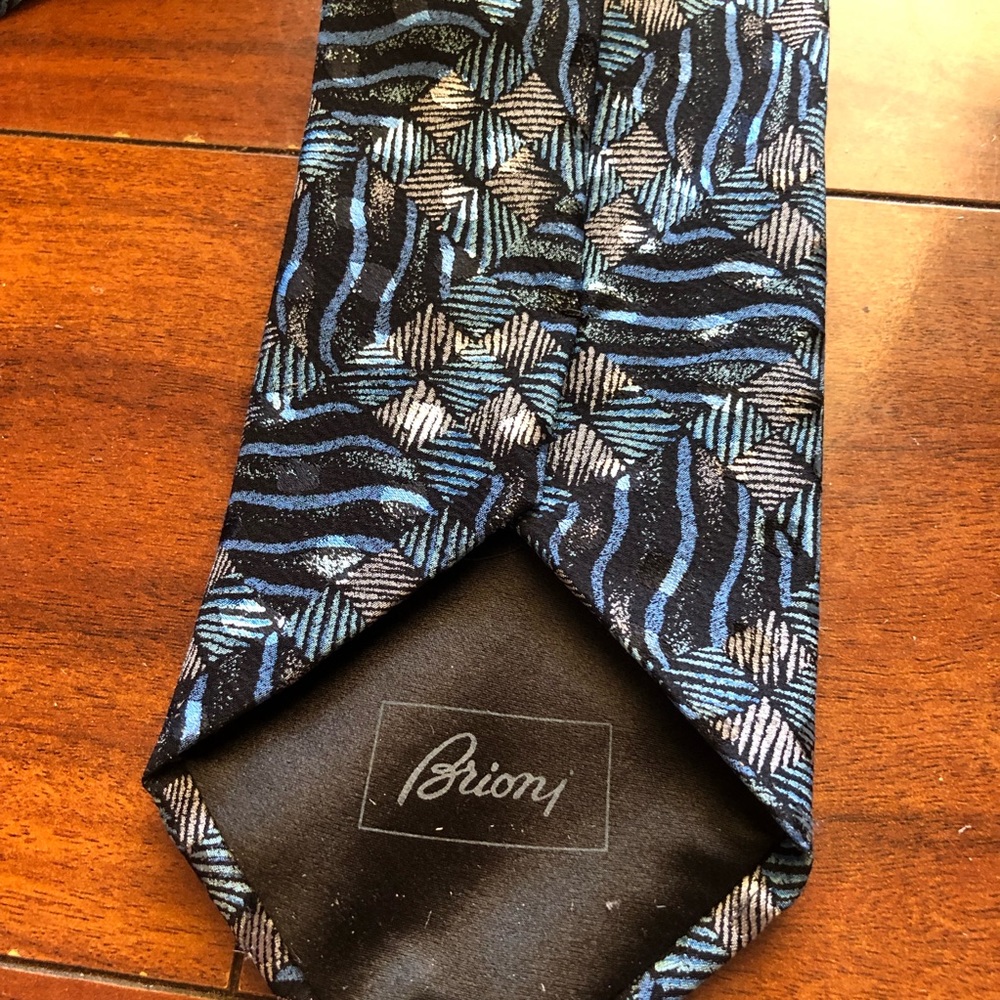 Vintage geometric brioni tie silk - Picture 3 of 5